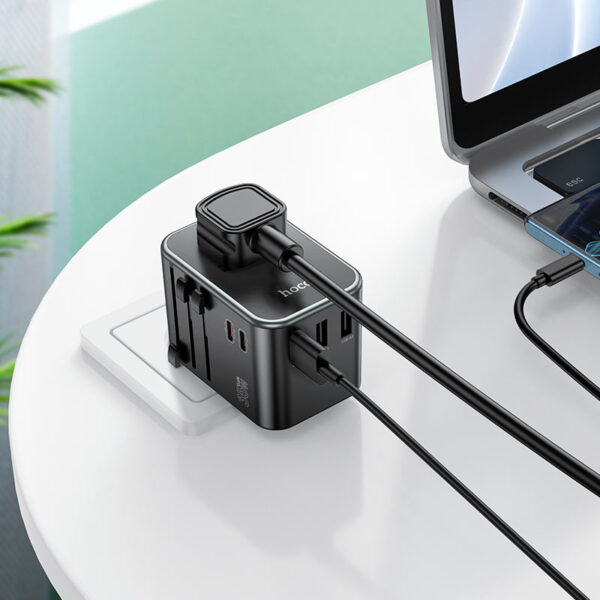 Hoco AC19 PD35W Universal Travel Adapter