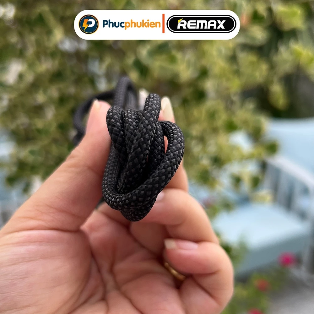 Remax 65W Alloy Braided Type-C to Type-C Fast Charging Data Cable - Image 6